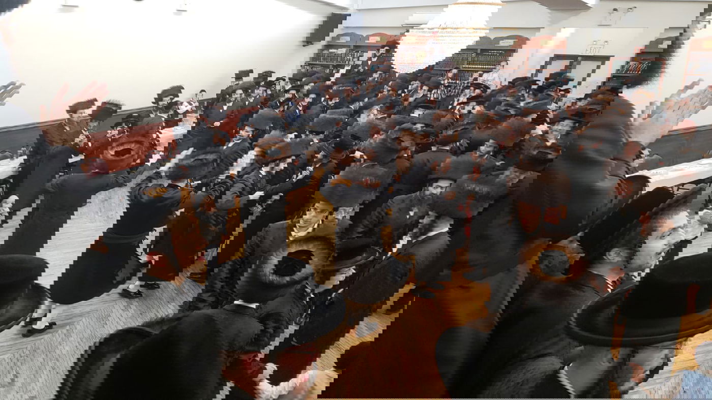 מהחתונה אמש