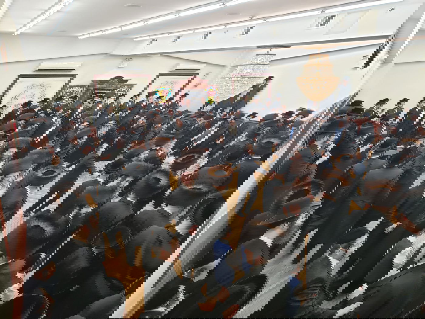 מהחתונה אמש