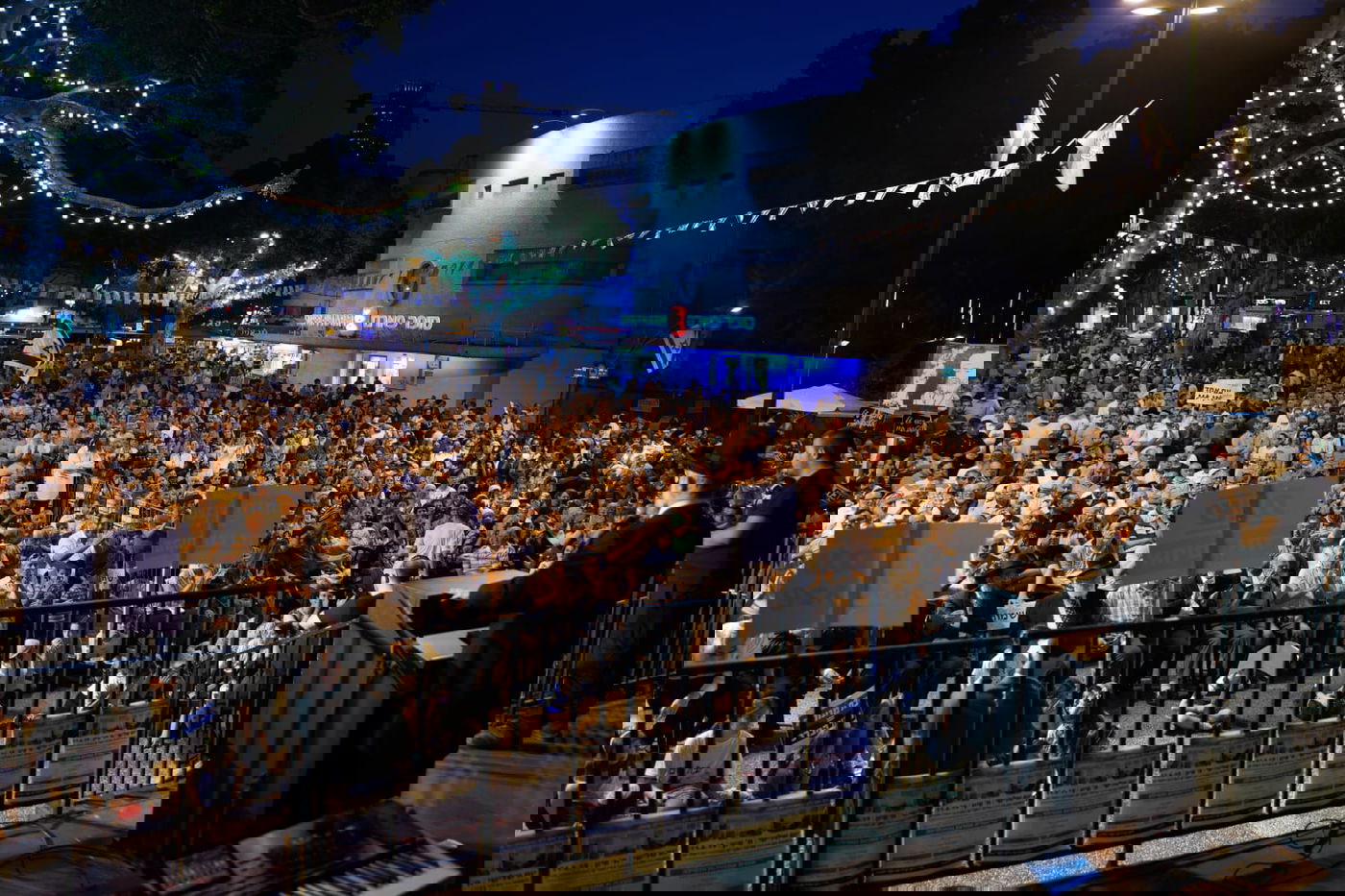 חילונים, דתיים וחרדים מחו נגד חילול שבת קודש