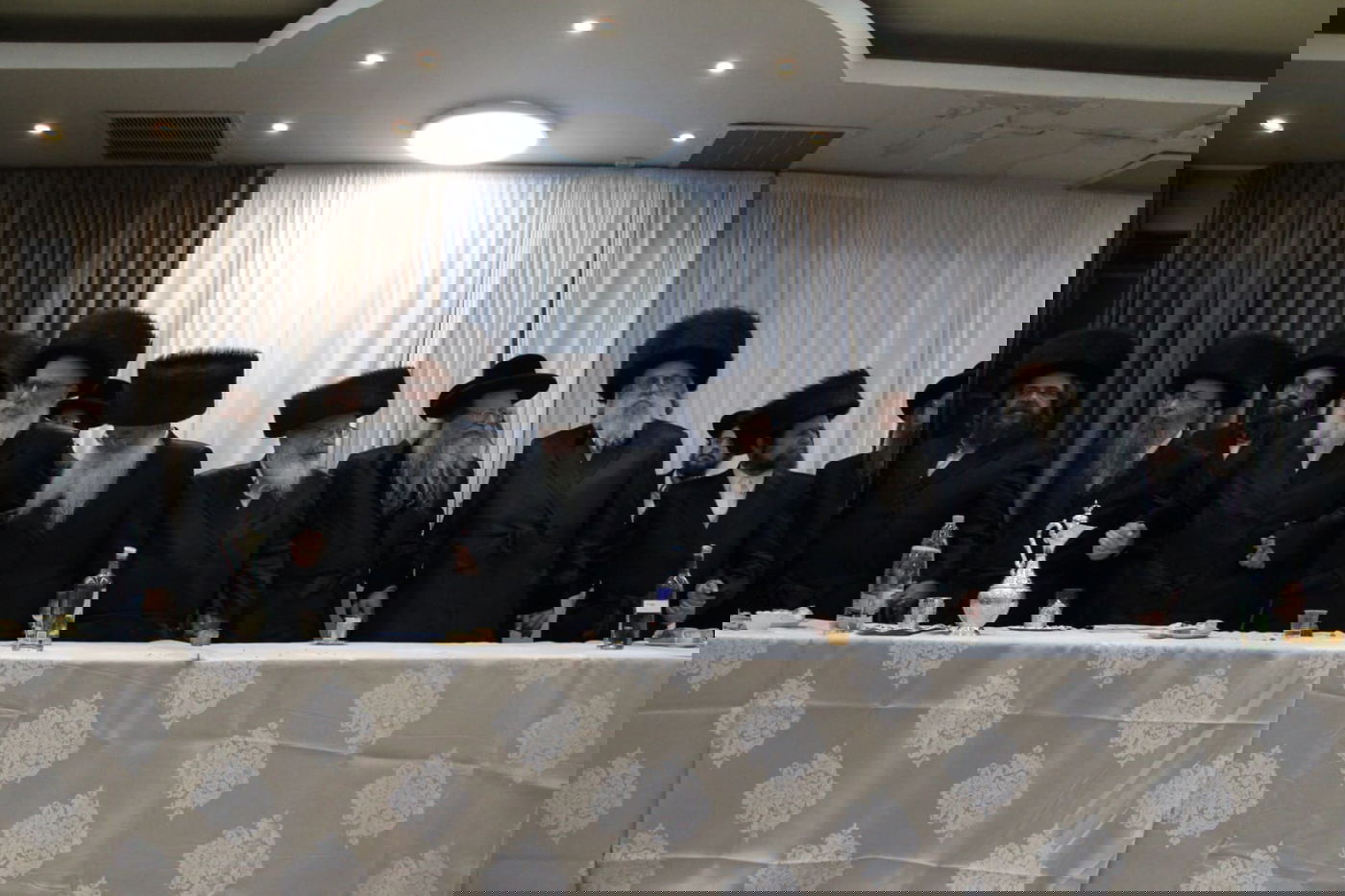 תיעוד: שמחת בית זוועהיל -ב"ב - קאמרנא