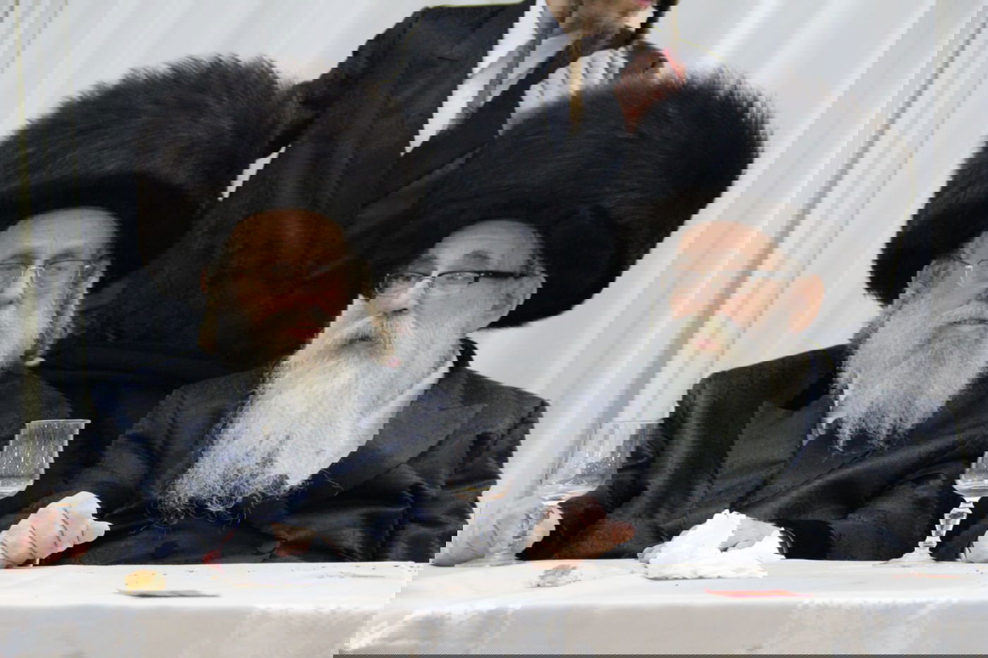 תיעוד: שמחת בית זוועהיל -ב"ב - קאמרנא