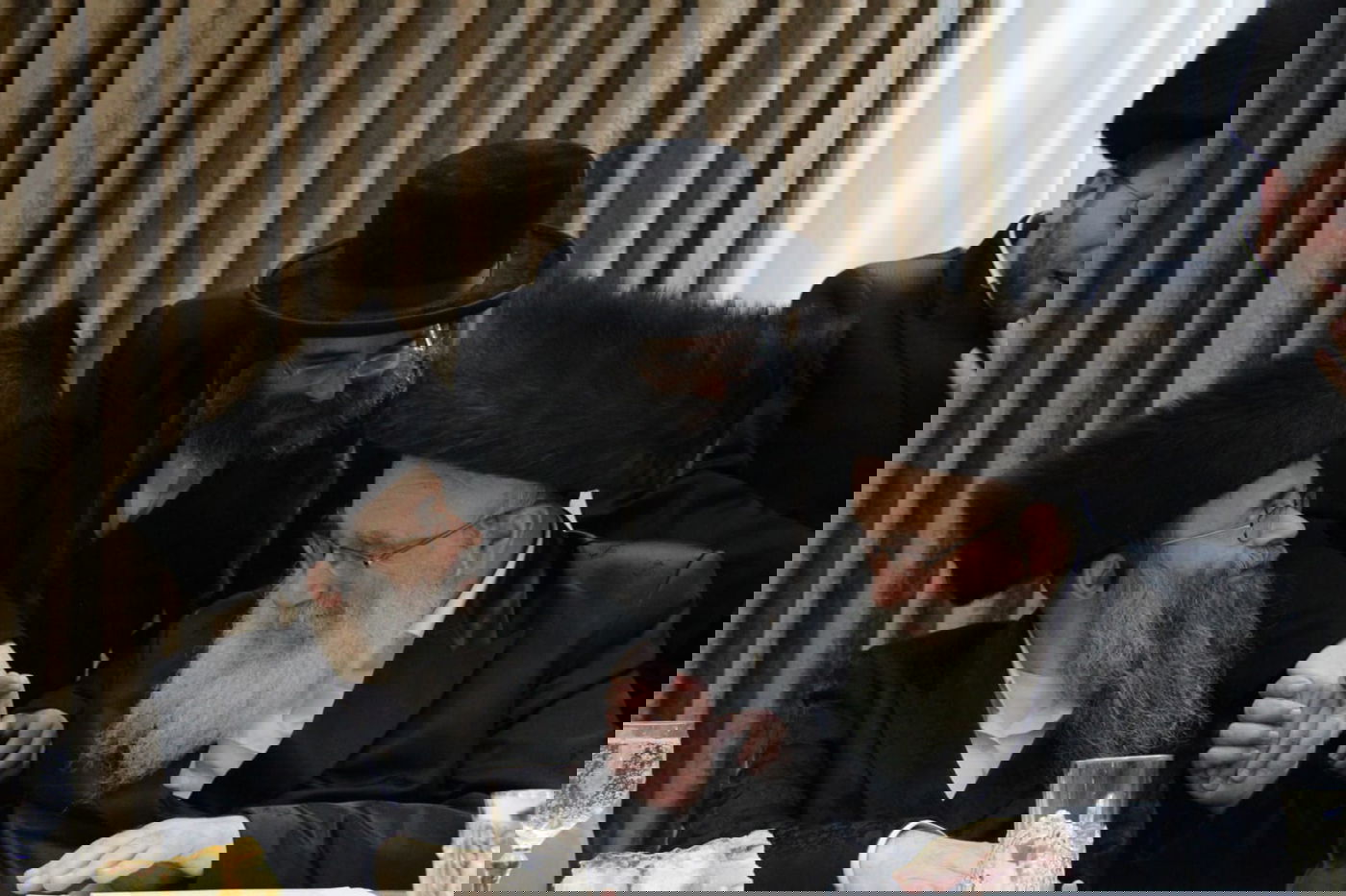 תיעוד: שמחת בית זוועהיל -ב"ב - קאמרנא