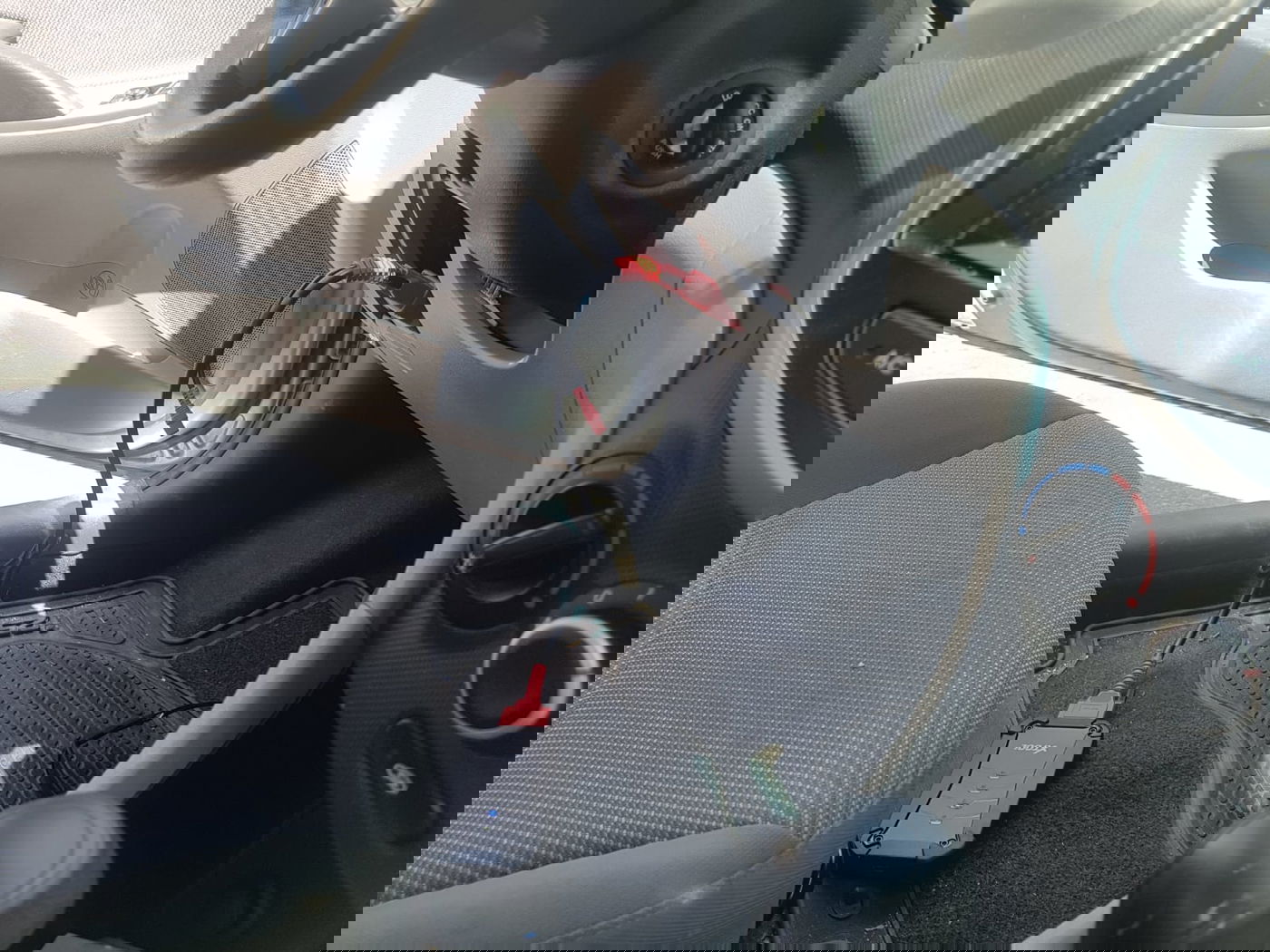 ניסו לגנוב רכב בירושלים ונתפסו "על חם"