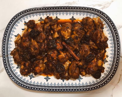 גונב את ההצגה: מתכון לעוף בטנזיה של אושרית אברג'יל