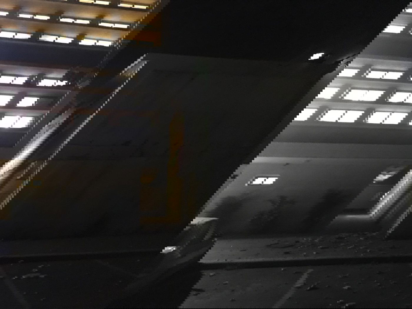 רקטה שוגרה מעזה ופגעה בישיבה בשדרות