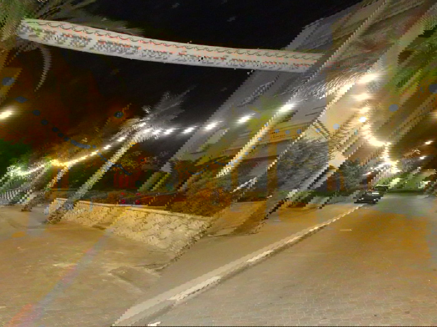 תיעוד: כך נערכים ב'צאנז' לחתונה הגדולה