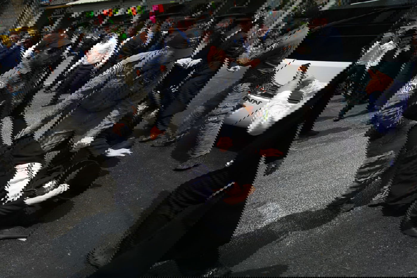 קיצונים חסמו כבישים בירושלים: חשוד נעצר