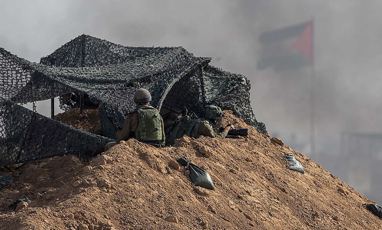 כוח צה"ל מול הרצועה. ארכיון