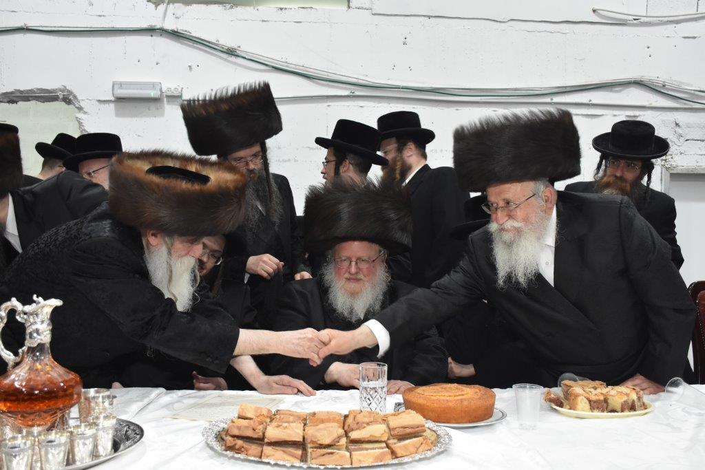 שמחת בית מחנובקא בעלזא - סאסוב - לעלוב - ספינקא