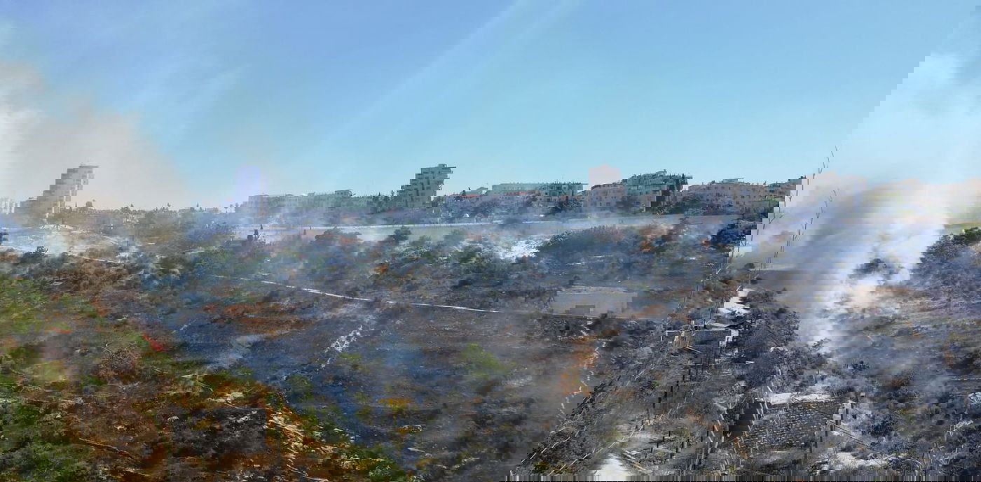 חשש מזליגת השריפה בליפתא לכיוון ירושלים • צפו בתיעוד