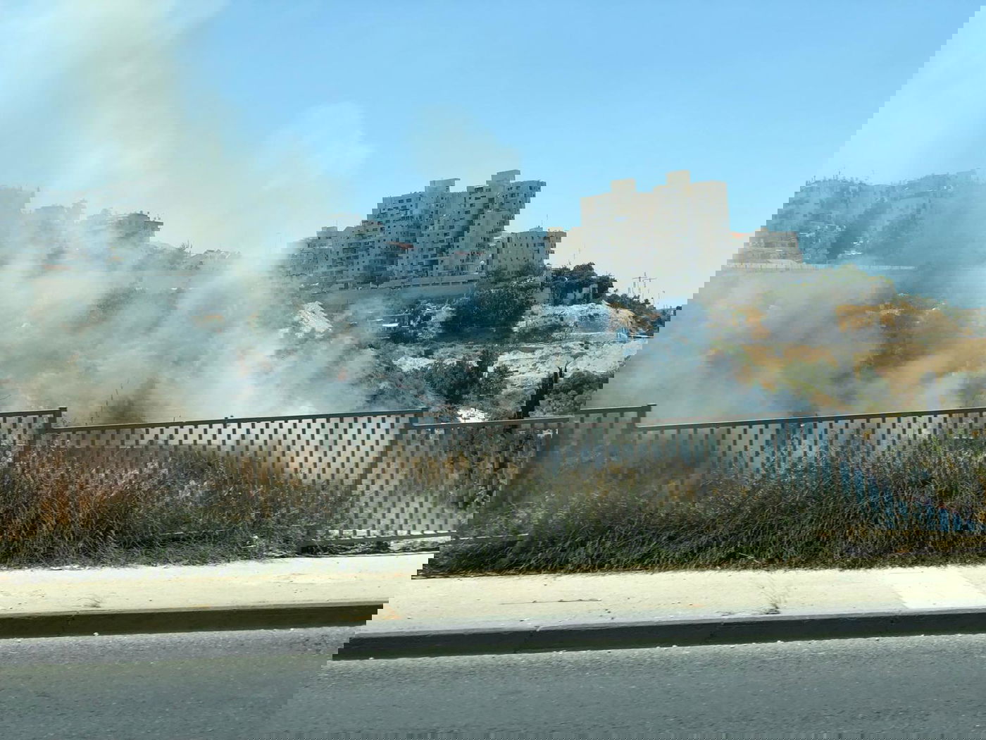 חשש מזליגת השריפה בליפתא לכיוון ירושלים • צפו בתיעוד