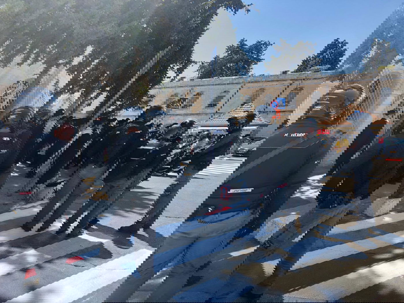 ההפגנה מחוץ לביהמ"ש.