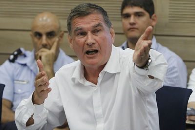 השר לשעבר חיים רמון