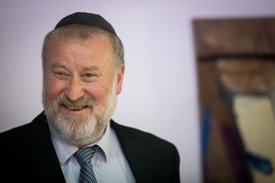 גם אם סנגורי נתניהו יתפטרו, השימוע לא יידחה