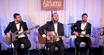 'סטורמז' מבצעים את שירו של שמילי אונגר