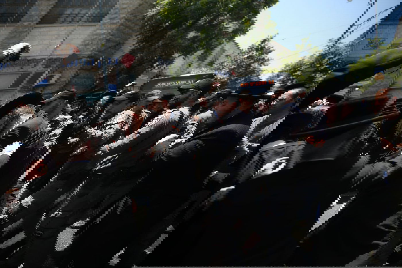 הפגנה אלימה בירושלים בעקבות מעצר הבנות