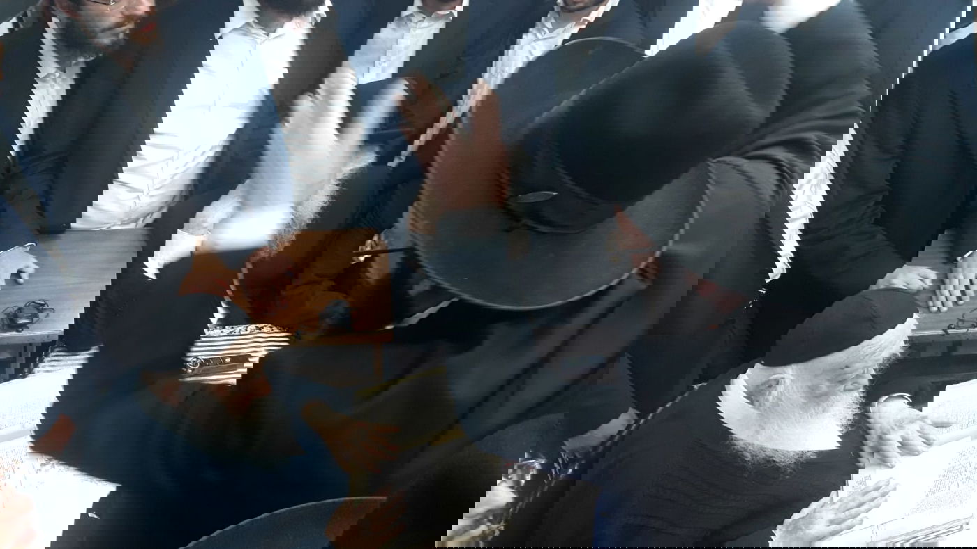 ראש המועצה הכחיש, אך התיעוד מוכיח: יש ישיבה בגדרה