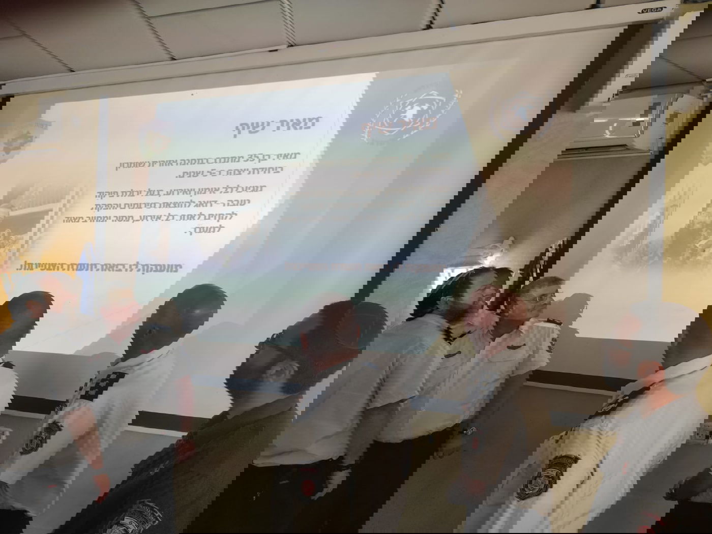 מאיר שיף - חב"דניק, זמר והכבאי המצטיין ביהודה ושומרון