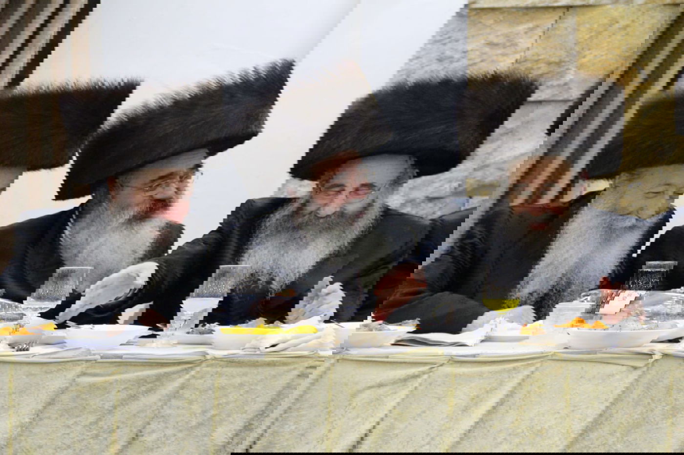 תיעוד: נכדו של נשיא ישיבת טשעבין התחתן