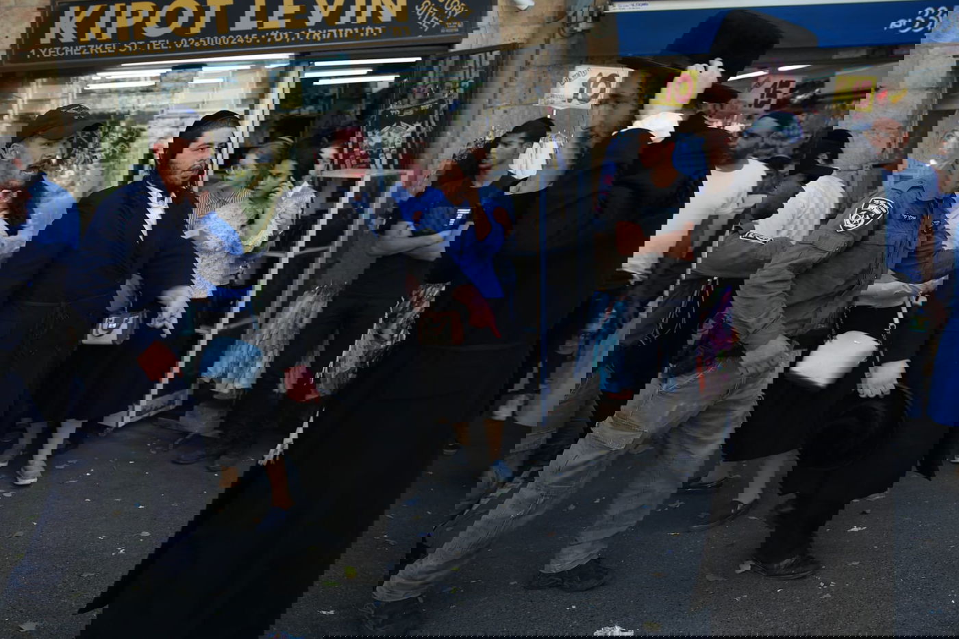 סוף הסאגה: הבחורות שמעצרן עורר מהומות יזכו לפטור מגיוס