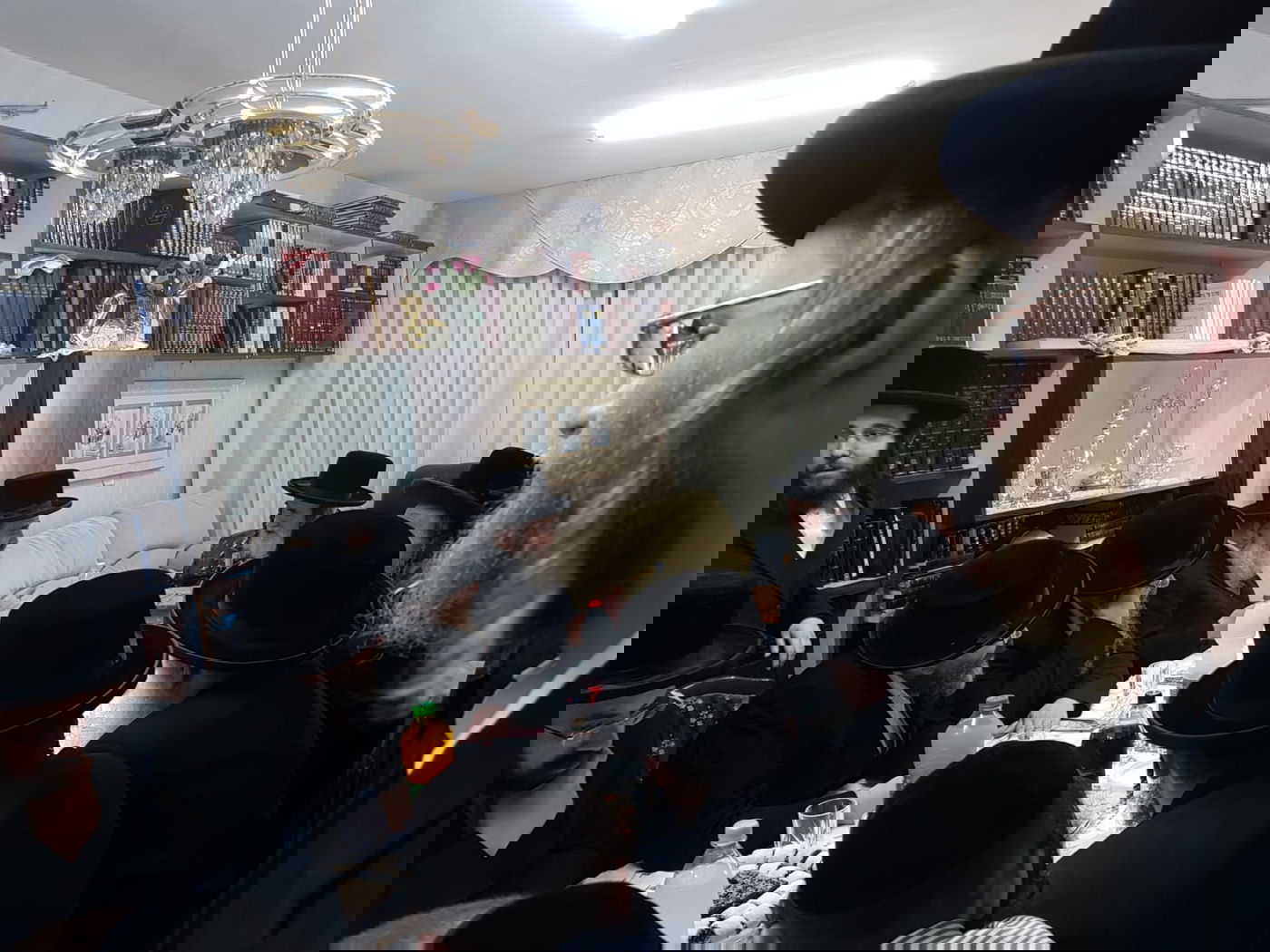 ה'מתנגד' לשעבר סיים את הש"ס וזכה לביקור האדמו"ר