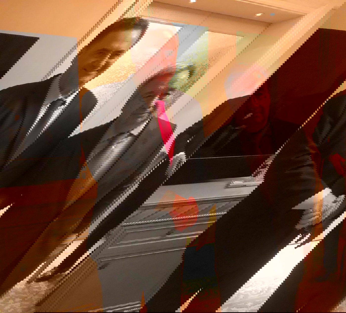 לראשונה: שר החוץ הישראלי ביקר באבו דאבי