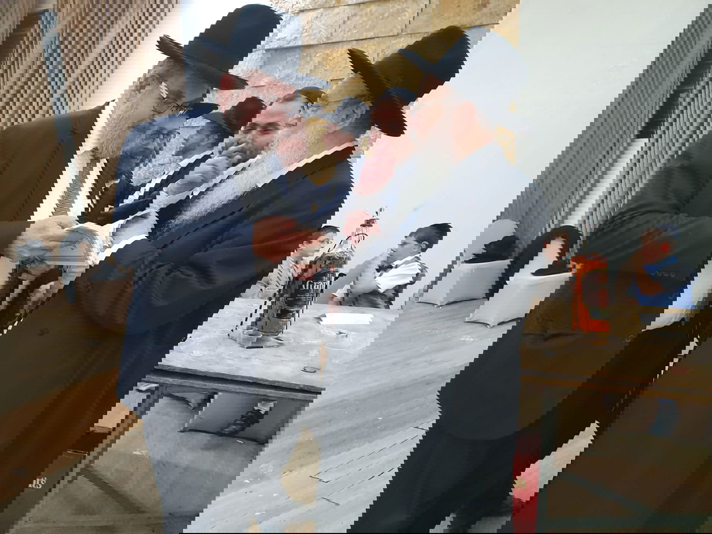 נאמן בית הגר"ח התחתן - כולם התייצבו. צפו