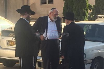 גליק עם הגרמ"ה הירש ודוד שפירא, היום