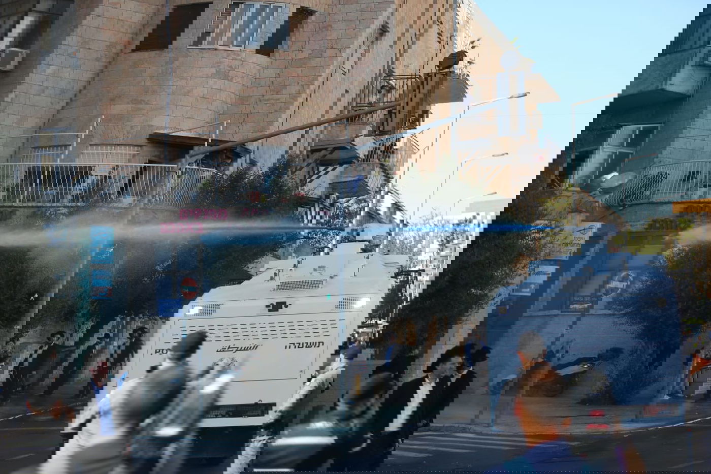 הפגנת 'הפלג' בירושלים: עימותים עם שוטרים; 22 עצורים