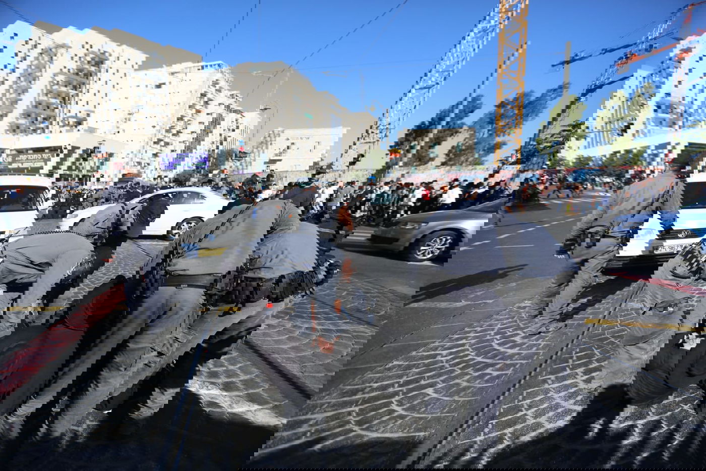 הפגנת 'הפלג' בירושלים: עימותים עם שוטרים; 22 עצורים