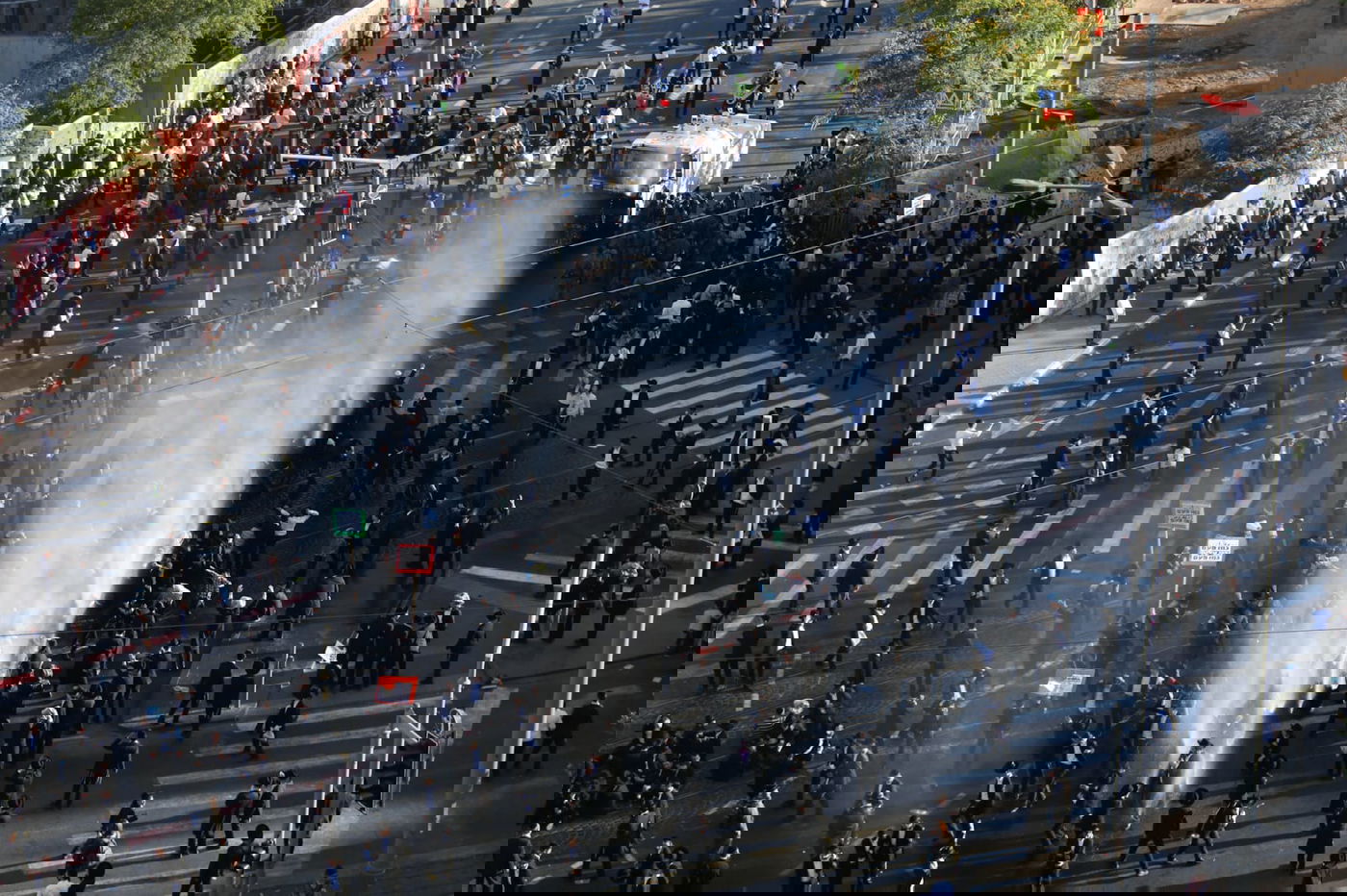 הפגנת 'הפלג' בירושלים: עימותים עם שוטרים; 22 עצורים