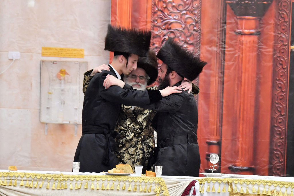 תיעוד: ה'פארשפיל' לנכד האדמו"ר מויז'ניץ