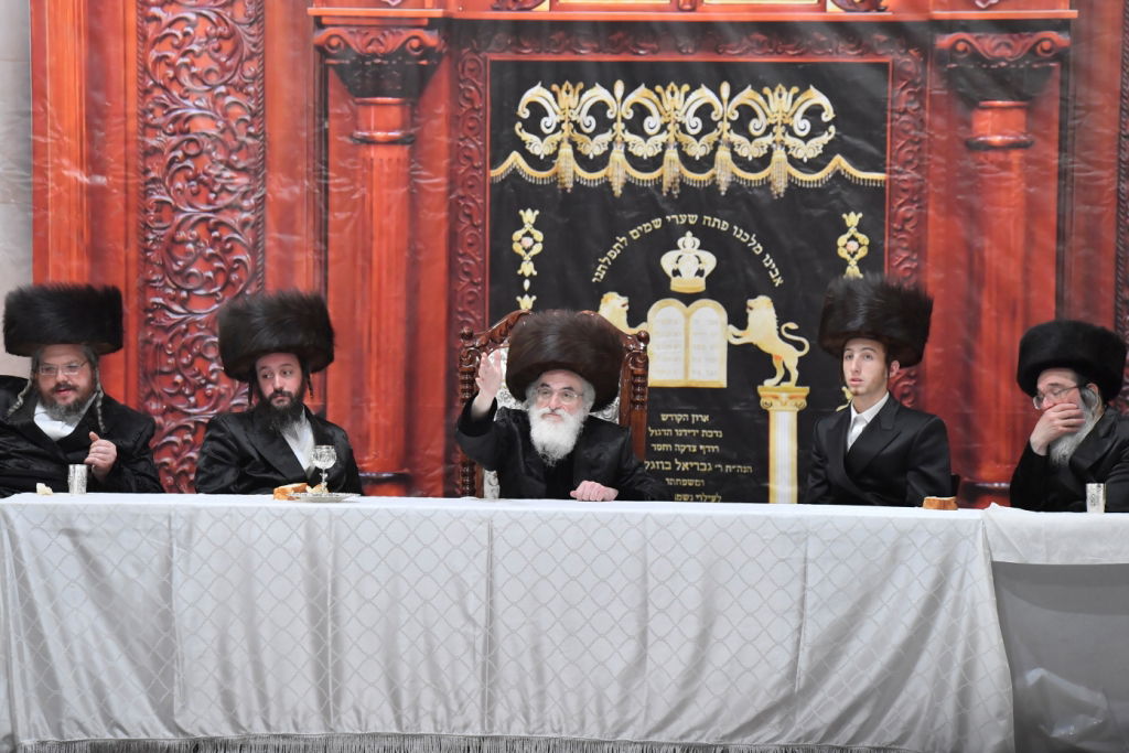 תיעוד: ה'פארשפיל' לנכד האדמו"ר מויז'ניץ