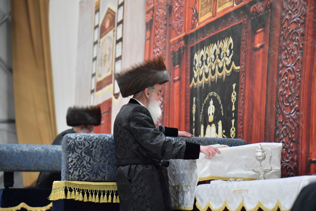 תיעוד: ה'פארשפיל' לנכד האדמו"ר מויז'ניץ