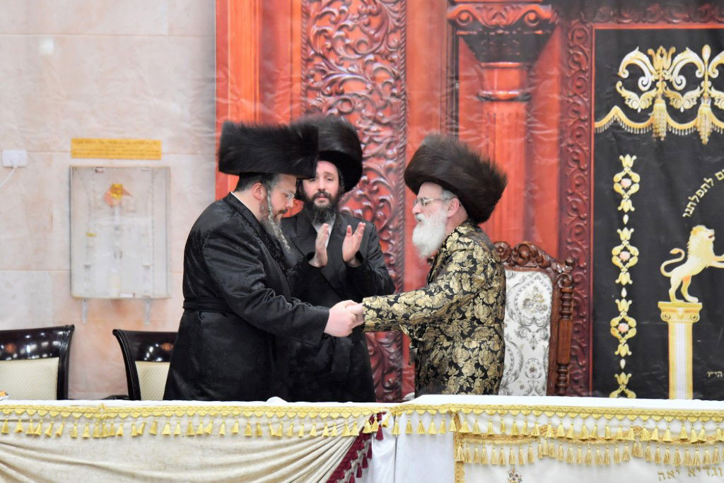 תיעוד: ה'פארשפיל' לנכד האדמו"ר מויז'ניץ