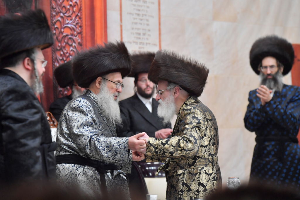 תיעוד: ה'פארשפיל' לנכד האדמו"ר מויז'ניץ