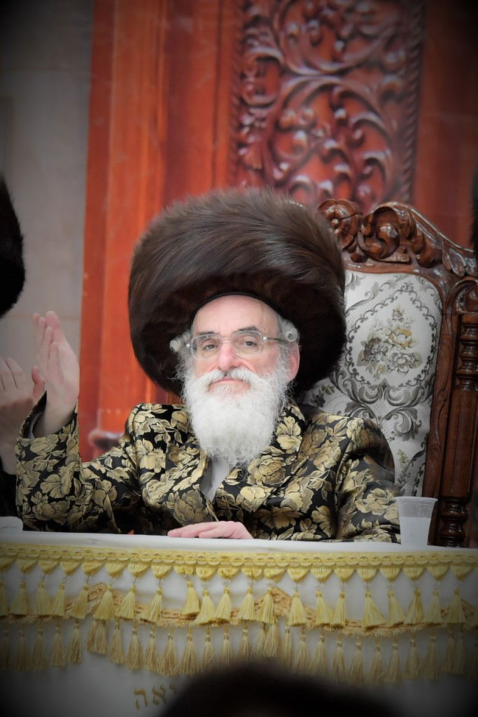 תיעוד: ה'פארשפיל' לנכד האדמו"ר מויז'ניץ