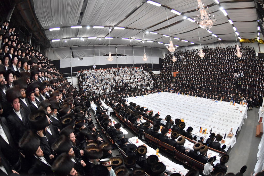 תיעוד: ה'פארשפיל' לנכד האדמו"ר מויז'ניץ