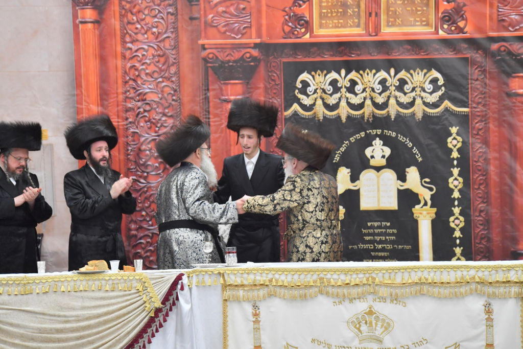 תיעוד: ה'פארשפיל' לנכד האדמו"ר מויז'ניץ