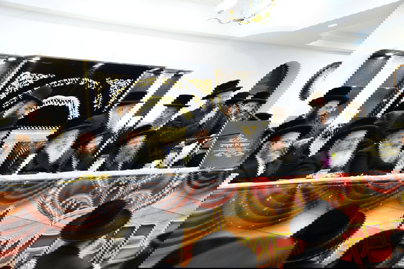 מעמד חנוכת הבית וקביעת מזוזה בנדבורנא