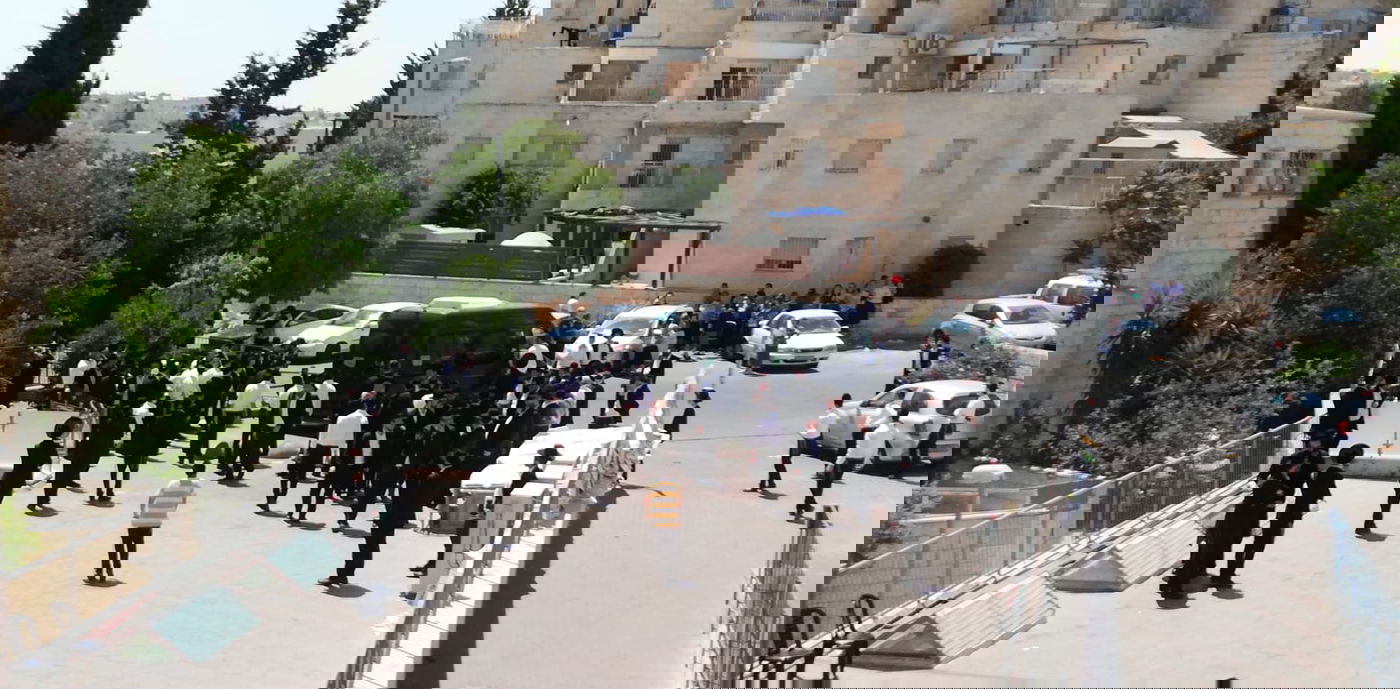 אביו של בנימין הספיד בבכי: "בכל העולם התפללו בשבילך"