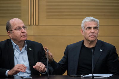 יעלון: "כולם נגד הרוטציה, חוץ מיאיר לפיד"