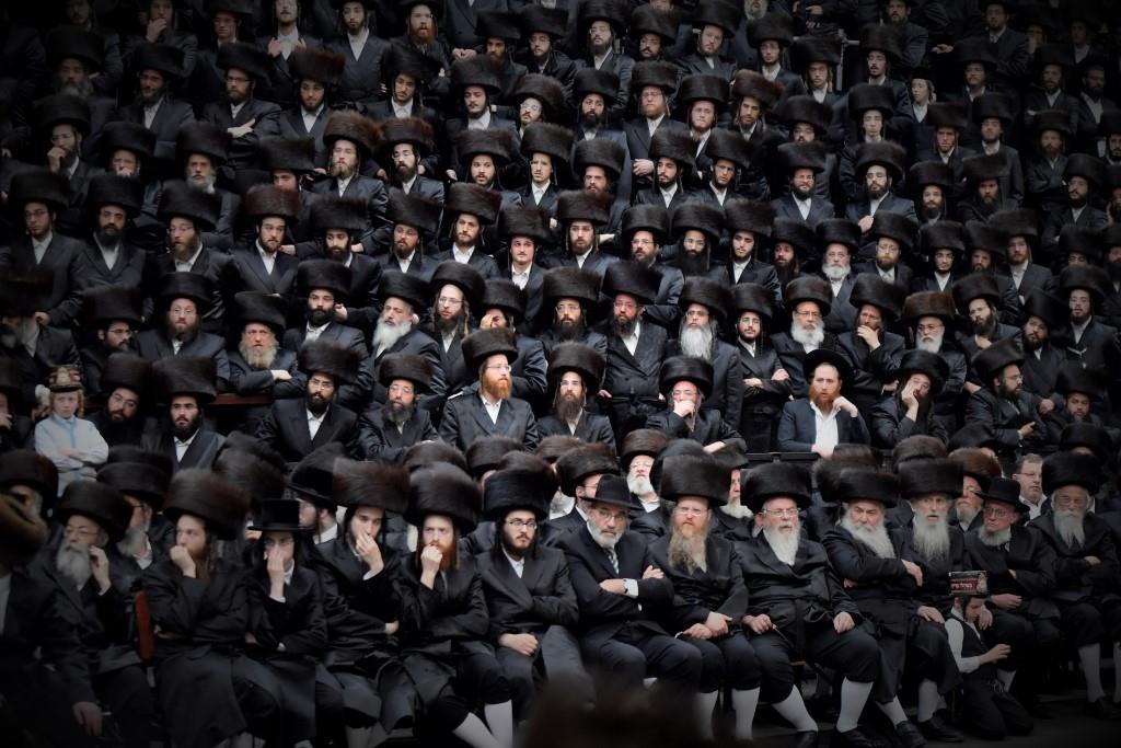 החתן והכלה רקדו ב"מצווה טאנץ"  •  תיעוד