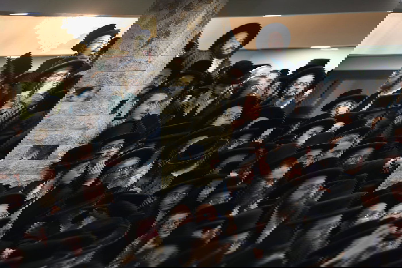 מאות בקבלת פנים לאדמו"ר מצאנז גריבוב