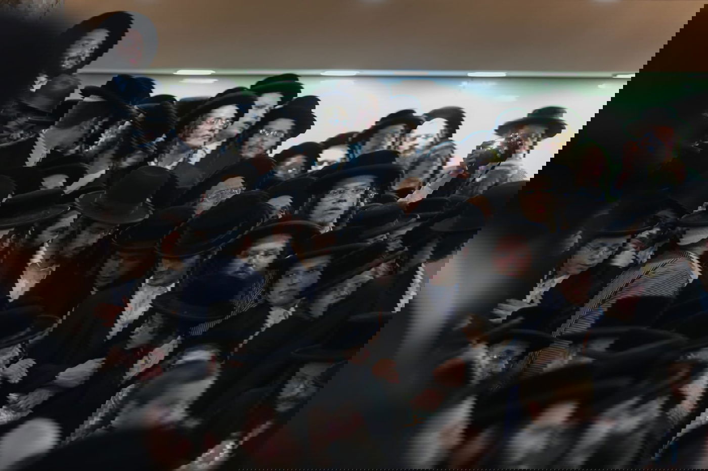 מאות בקבלת פנים לאדמו"ר מצאנז גריבוב