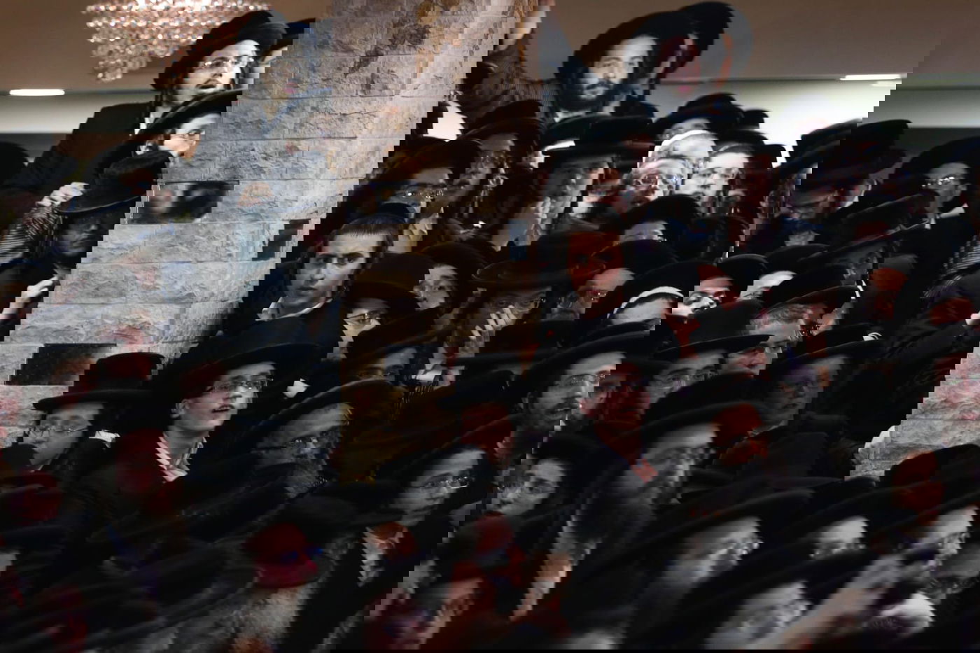 מאות בקבלת פנים לאדמו"ר מצאנז גריבוב