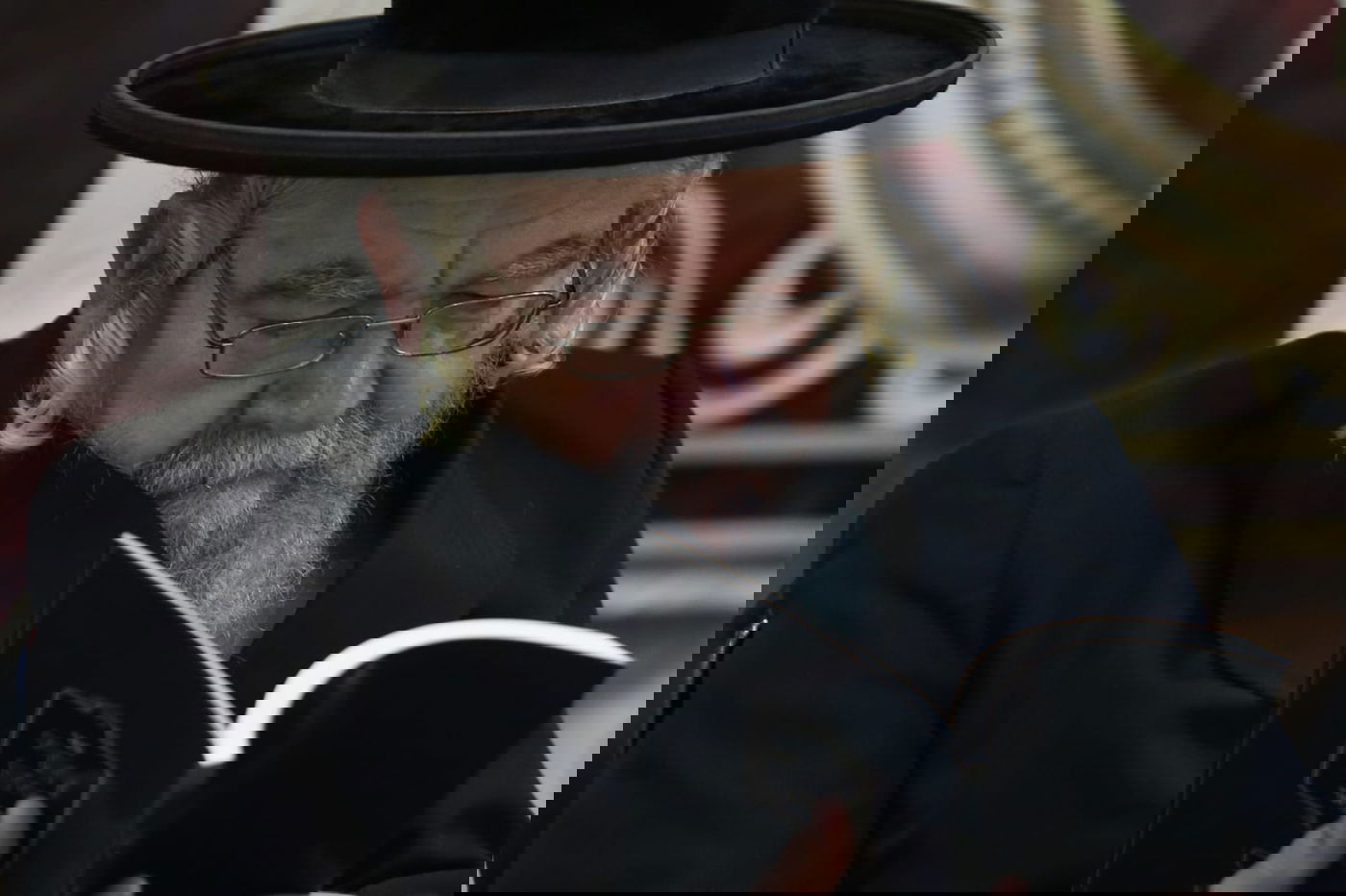 מאות בקבלת פנים לאדמו"ר מצאנז גריבוב