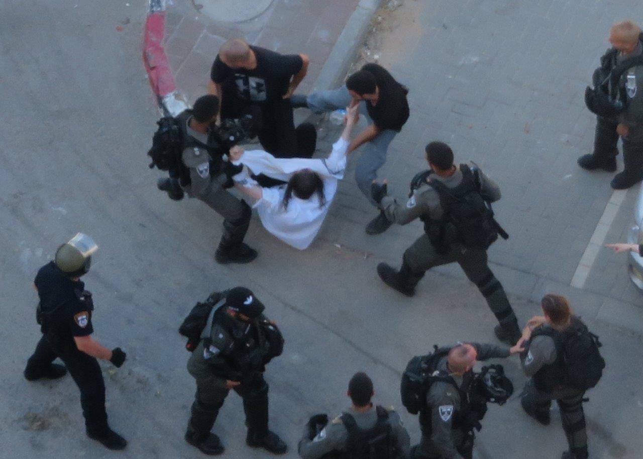 "משיכת הפאות": שני עדים חרדים מסרו עדות במח"ש