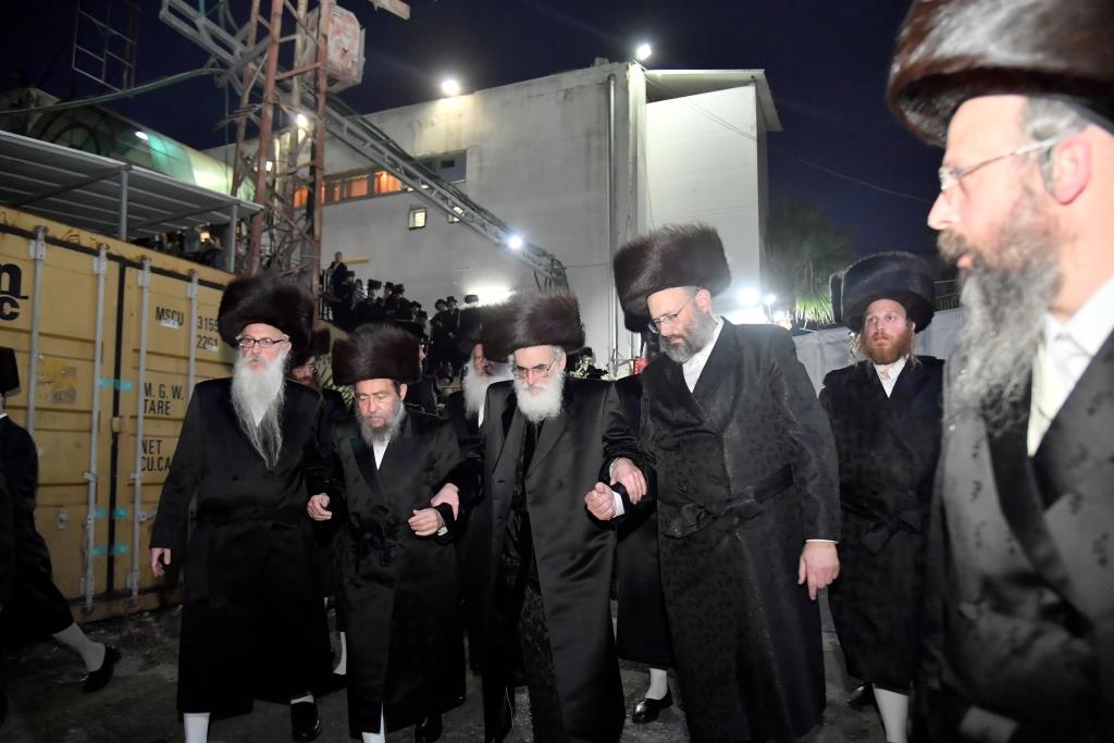 גלריה מסכמת: חתונת נכד האדמו"ר מויז'ניץ