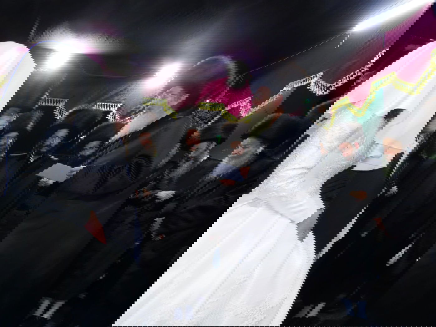 נישואי נכדו בכורו של האדמו"ר מהארנסטייפל